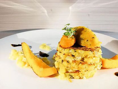 Kürbis-Erdäpfelrösti mit Kürbisgemüse