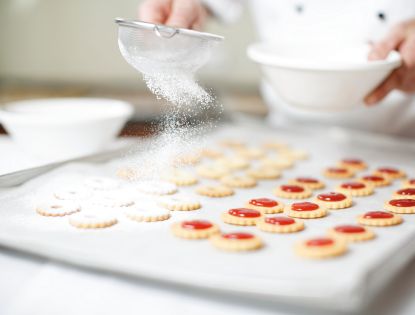 In der Steirerhof-Weihnachtsbäckerei ...